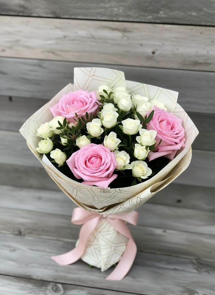 Букет цветов из: Розы в Балаково