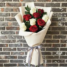 Букет цветов из:  Розы в Балаково