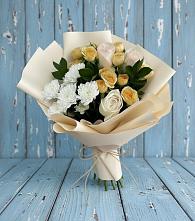 Букет цветов из:  Розы и Хризантемы в Балаково