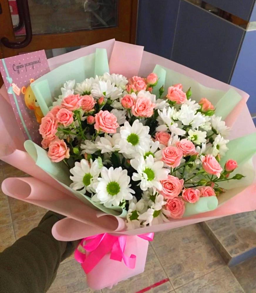 Букет цветов из: Розы и Хризантемы в Балаково