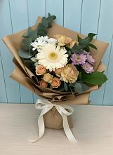 Букет цветов из:  Герберы и Хризантемы в Балаково