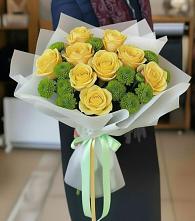 Букет цветов из:  Хризантемы и Розы в Балаково