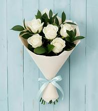 Букет цветов из:  Розы в Балаково