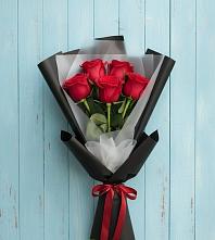 Букет цветов из:  Розы в Балаково