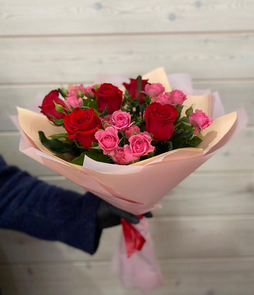 Букет цветов из: Розы в Балаково